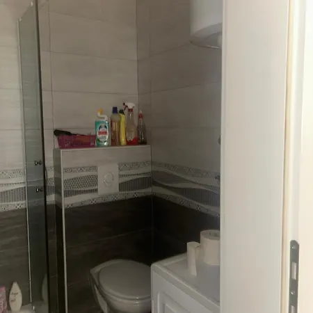 Lux - Bulevar Mira 34